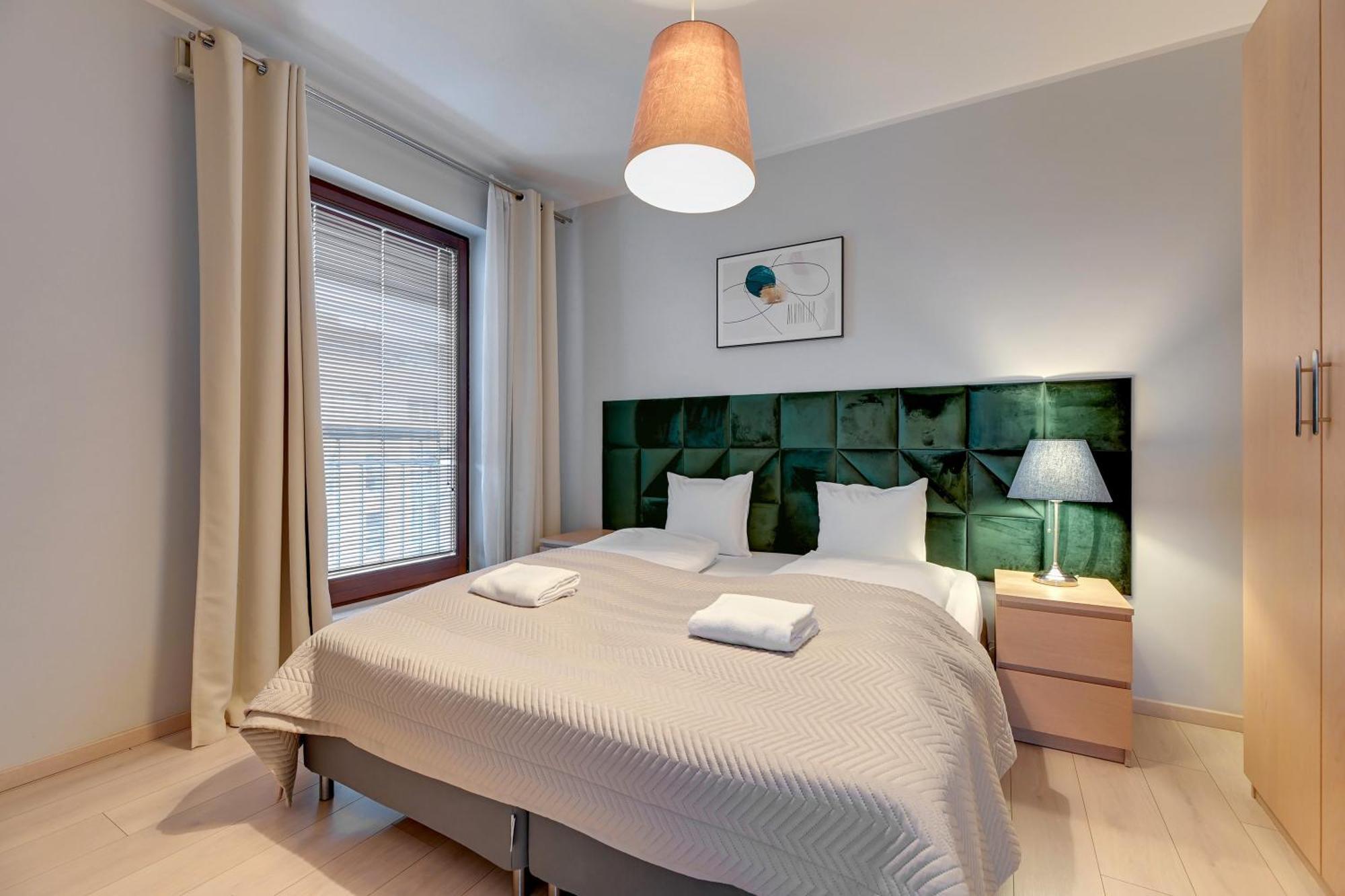 Blue Mandarin Marina Apartment